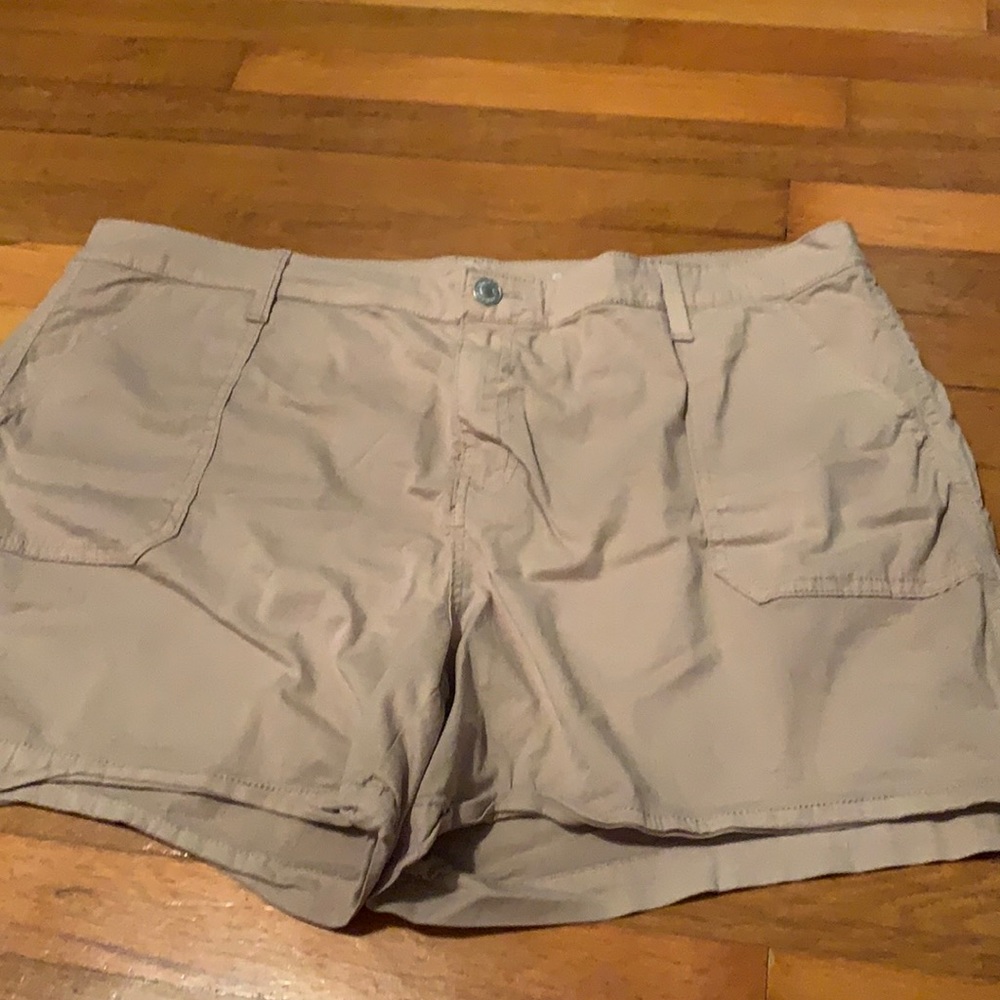 St John’s Bay shorts